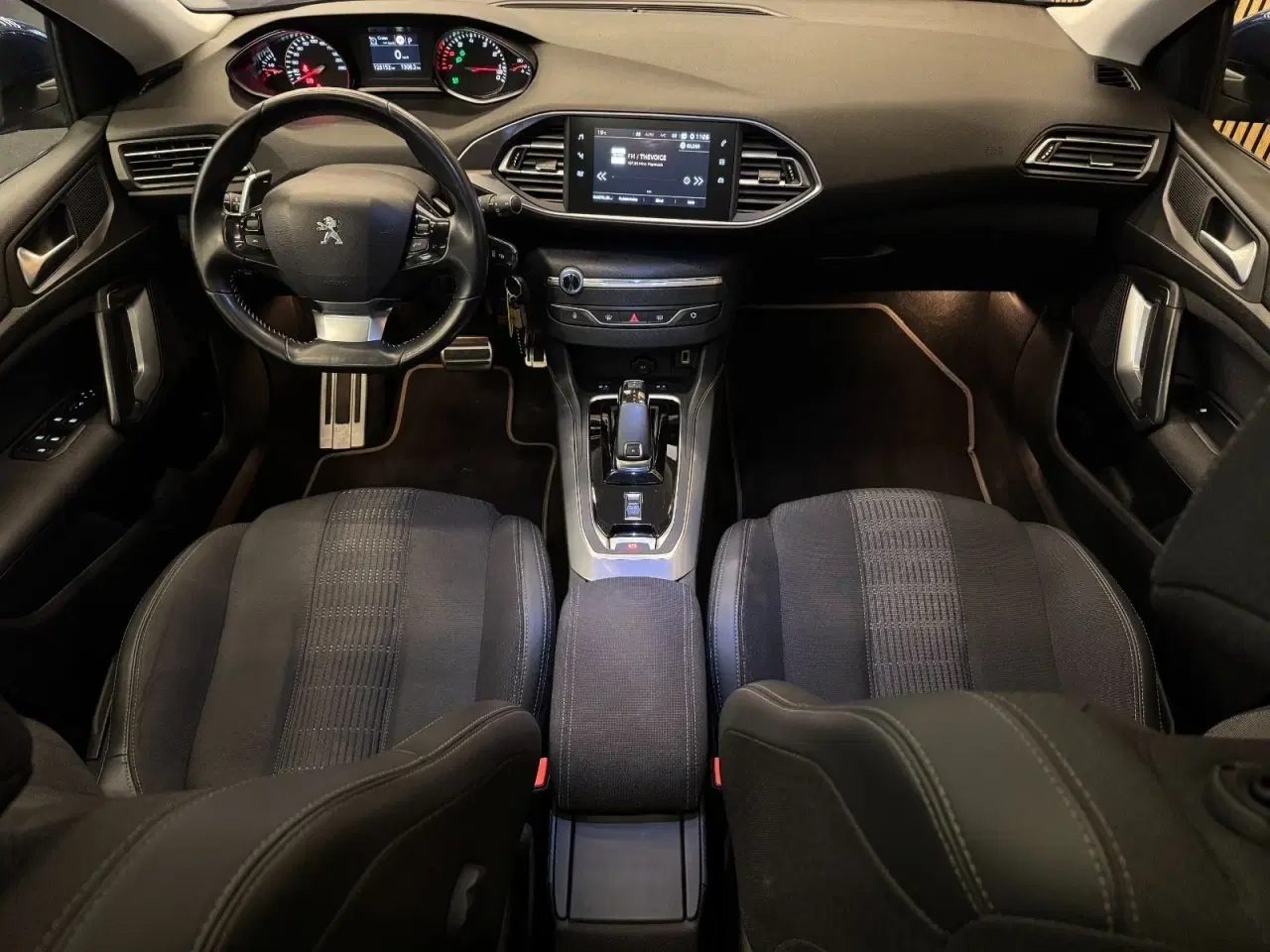 Billede 4 - Peugeot 308 1,2 PureTech 130 Selection Sky SW EAT8