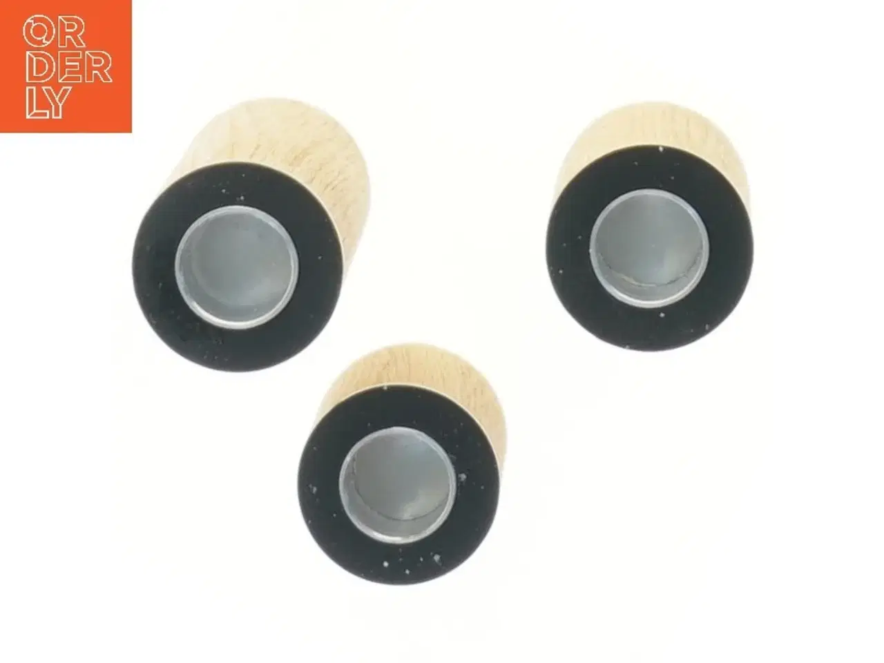 Billede 2 - Træ lysestager fra Applicata (str. 12,5 & 9,5 & 6,5 cm)