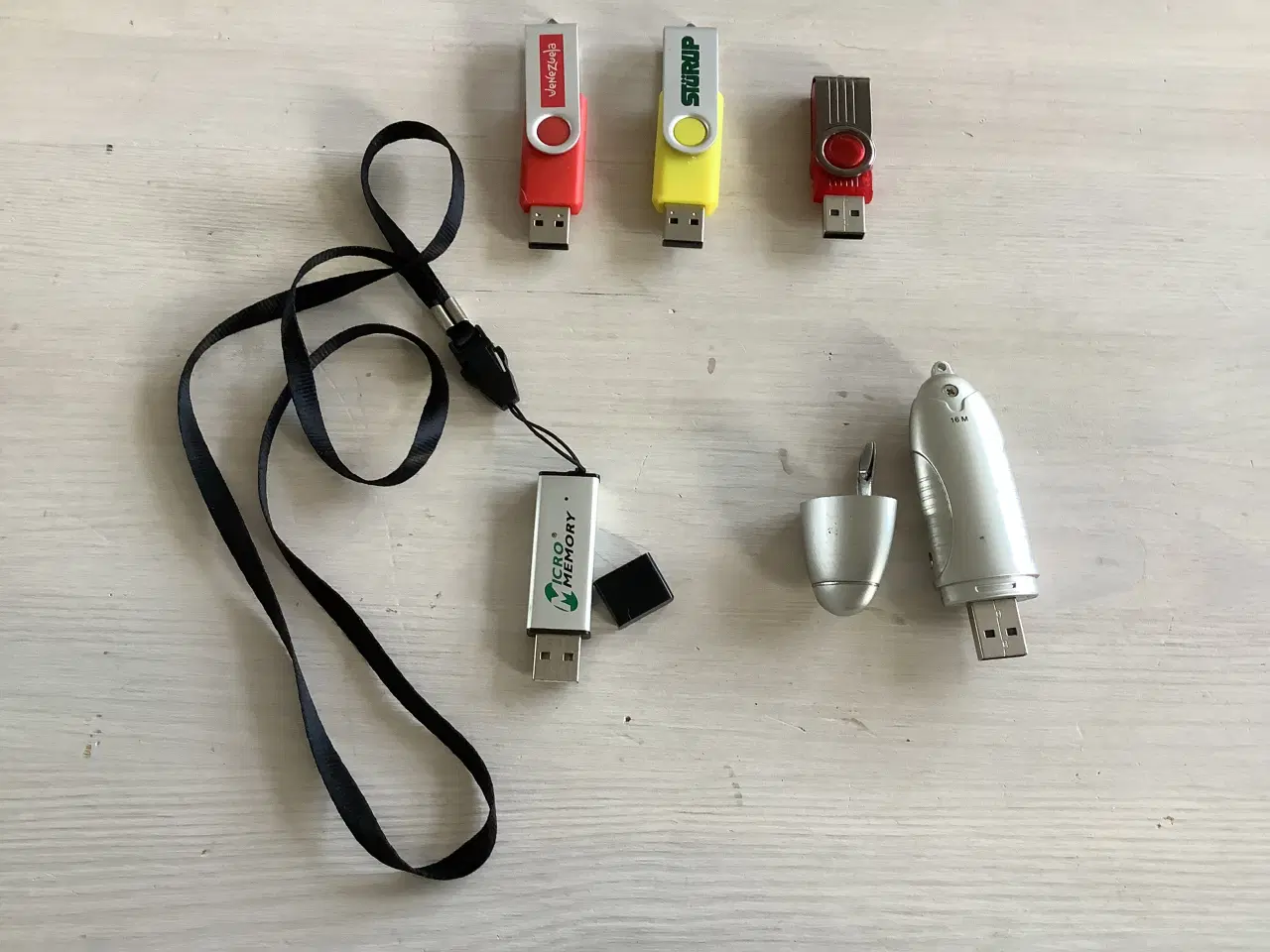 Billede 2 - USB stik/ memory kort