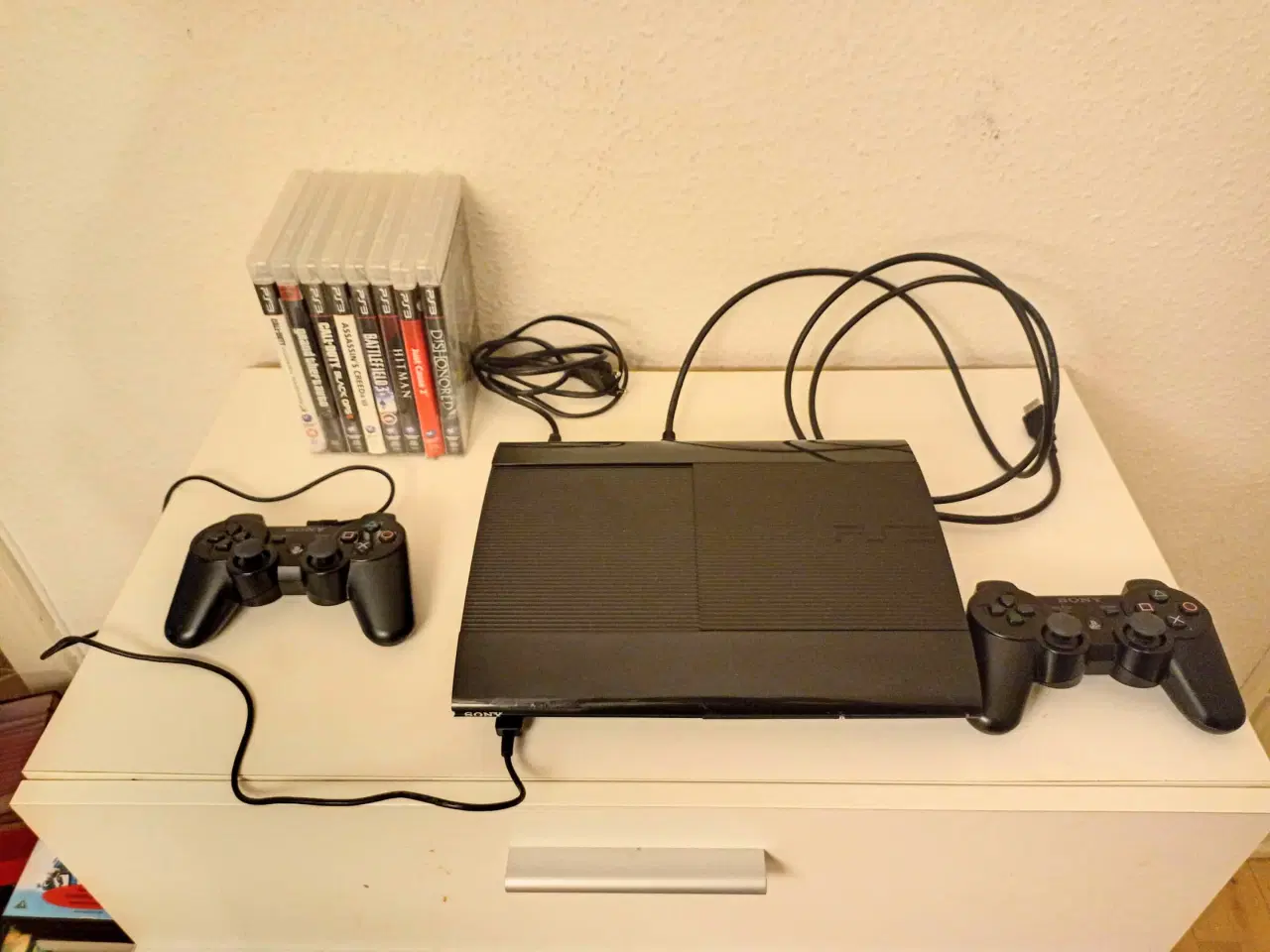 Billede 2 - PlayStation 3 med Spil og 2 kontroller