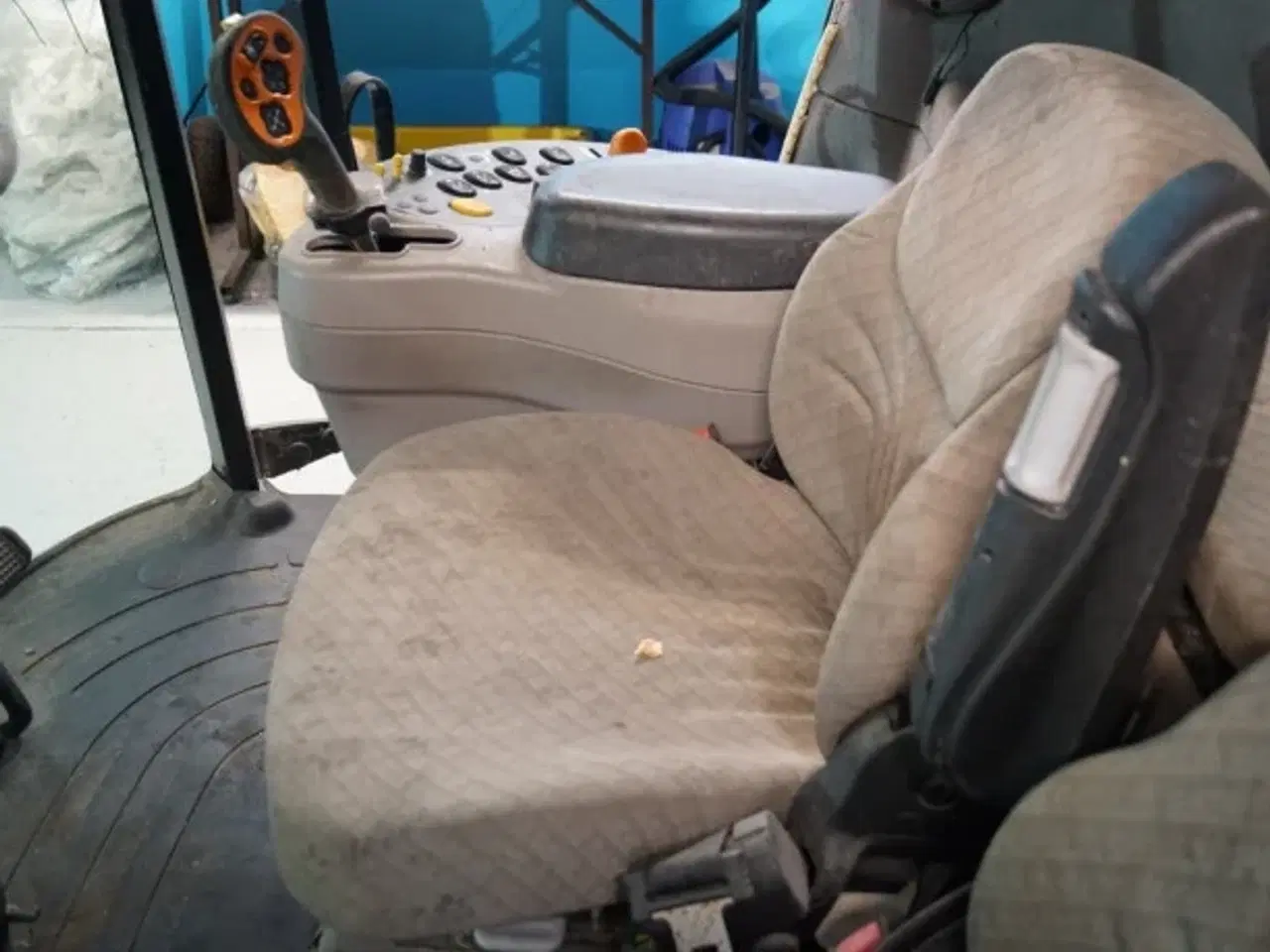 Billede 12 - Case 8010 Kabine