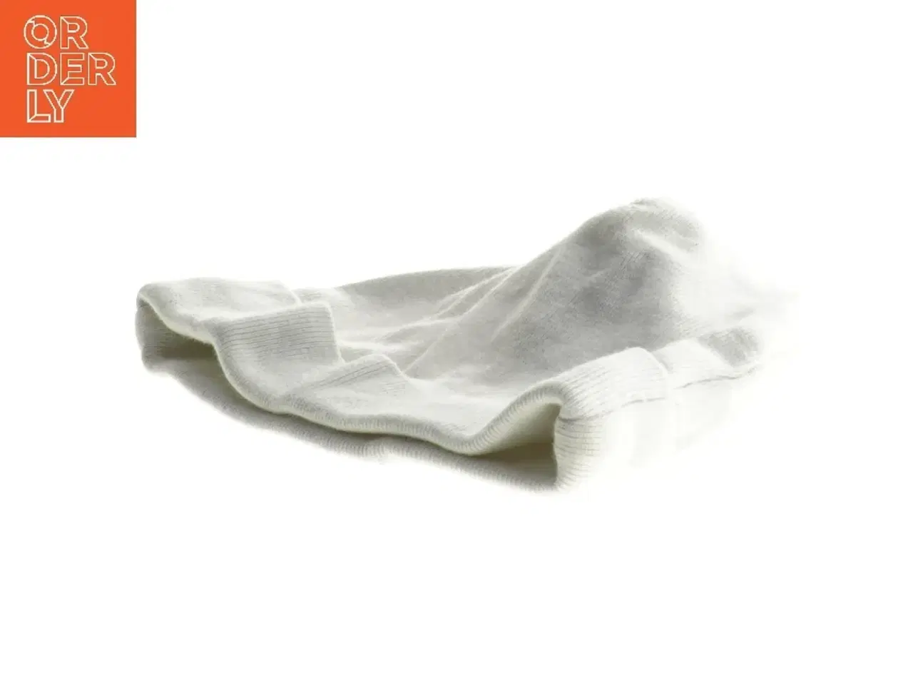 Billede 2 - Hvid hue (str. 1 måned)