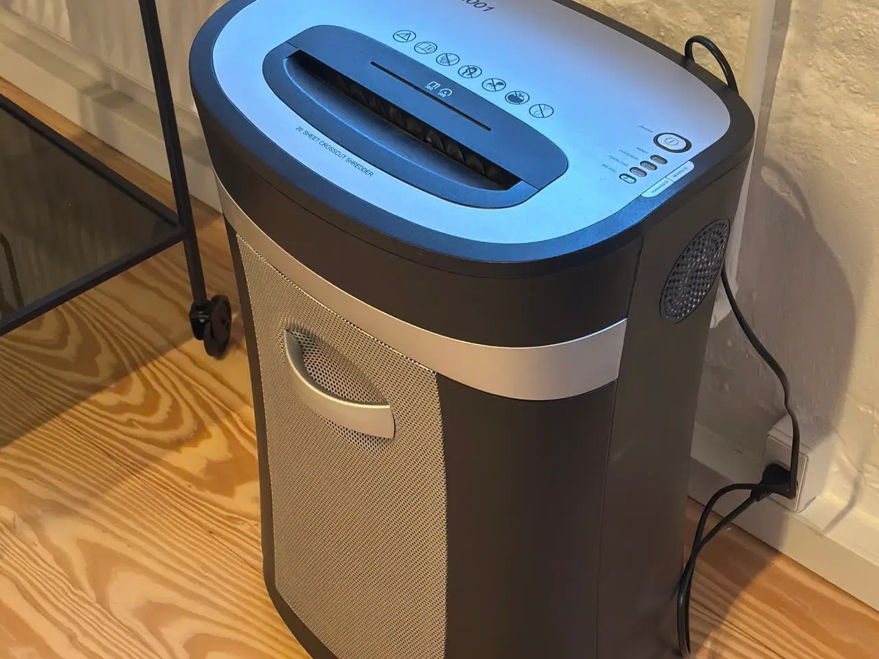 Billede 1 - Kraftfuld Makulator. Ny pris: 2.311,25 kr.