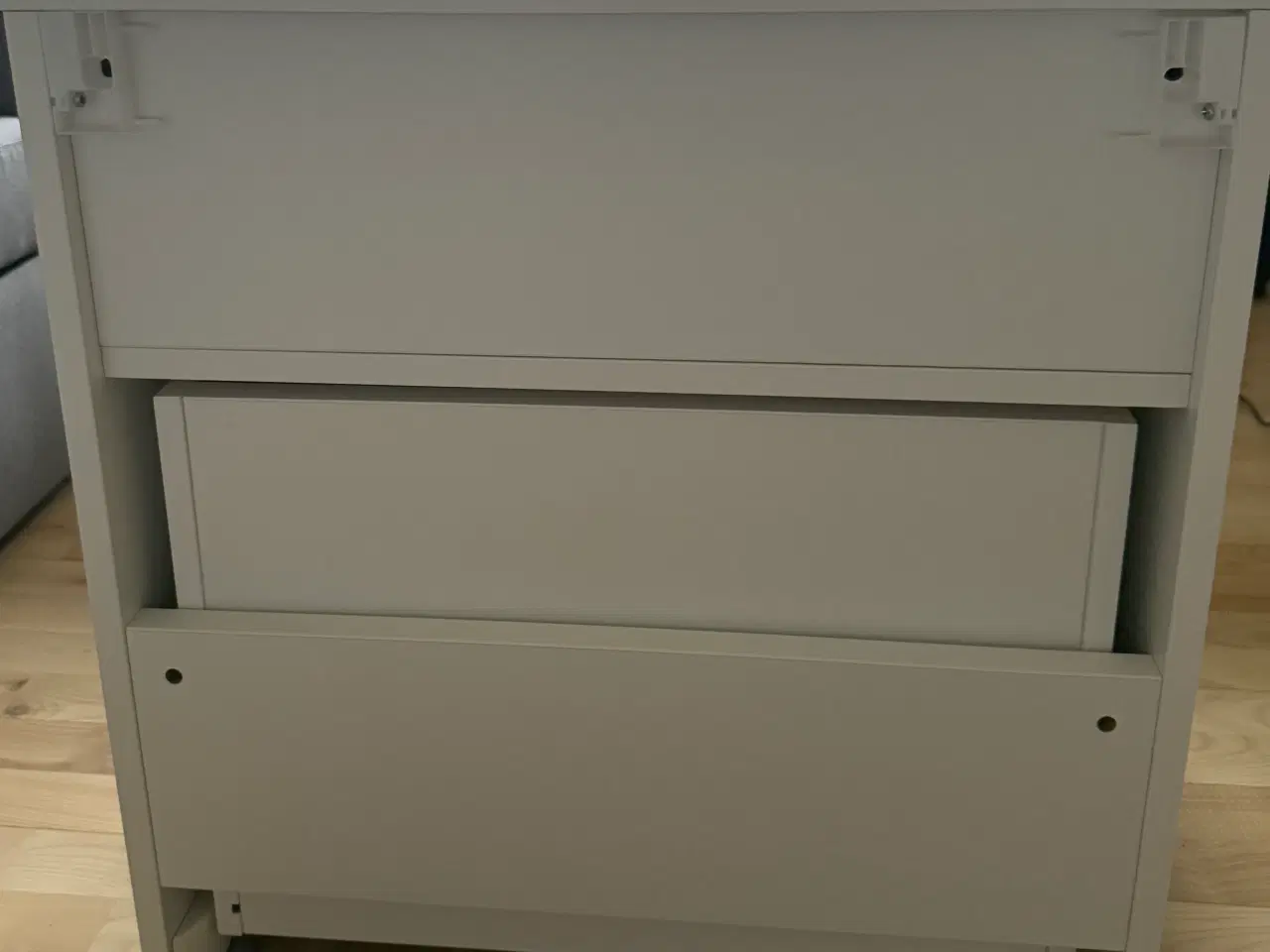 Billede 2 - Cabinet with Shelves – Great Condition