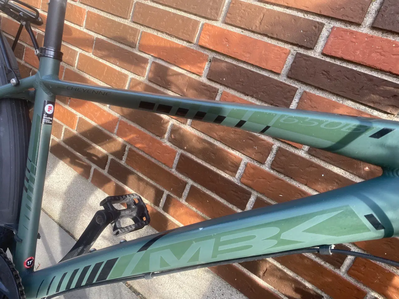 Billede 3 - Købt til 5299 kr 27,5 tommer topmodellen.