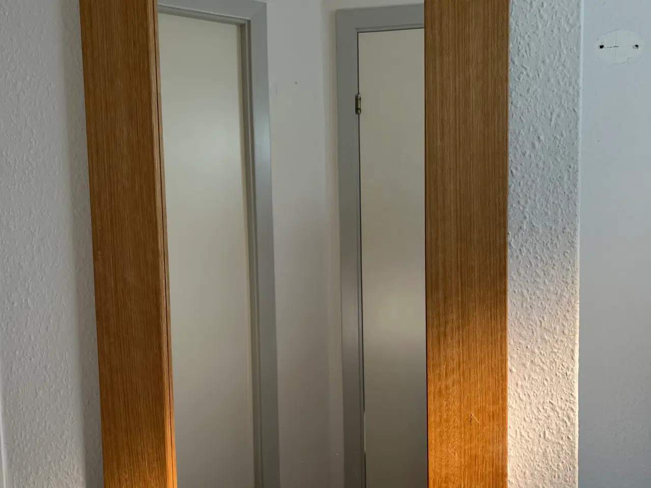 Billede 1 - Spejl med egetræsramme