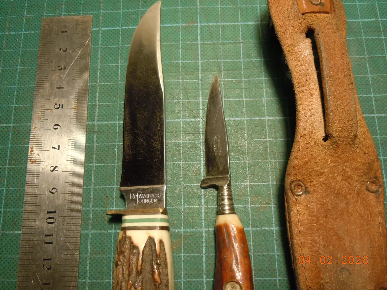 Billede 4 - Dolk med bikniv i læderskede Rehwappen.