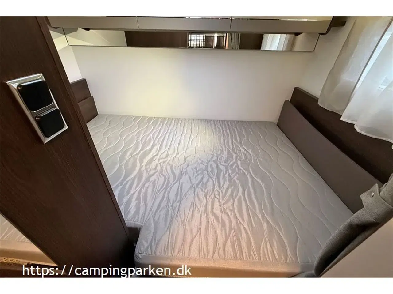 Billede 12 - 2022 - Benimar Tessoro T442   Vintercamper til 5 personer under 7 meter