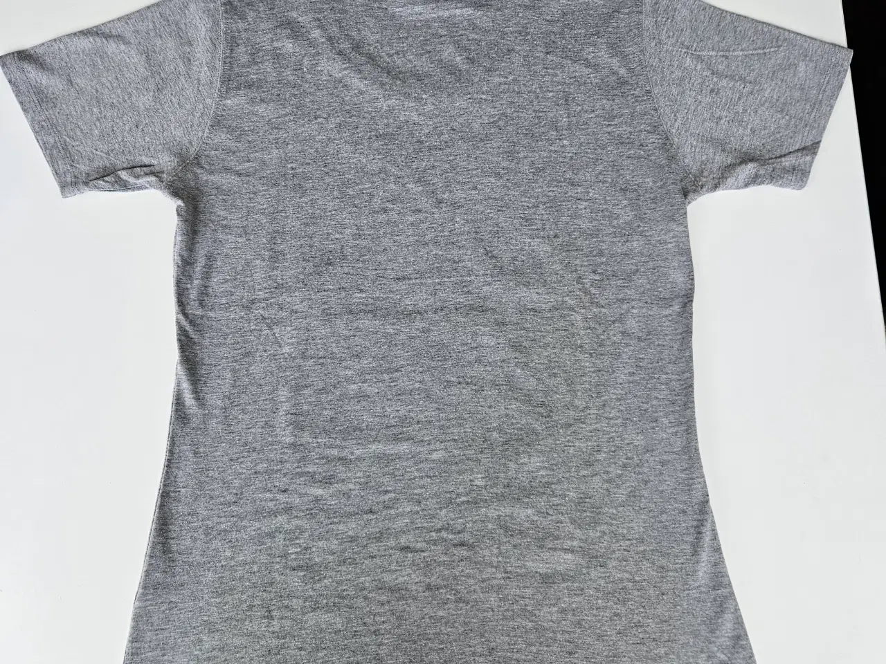 Billede 3 - Fed t-shirt 