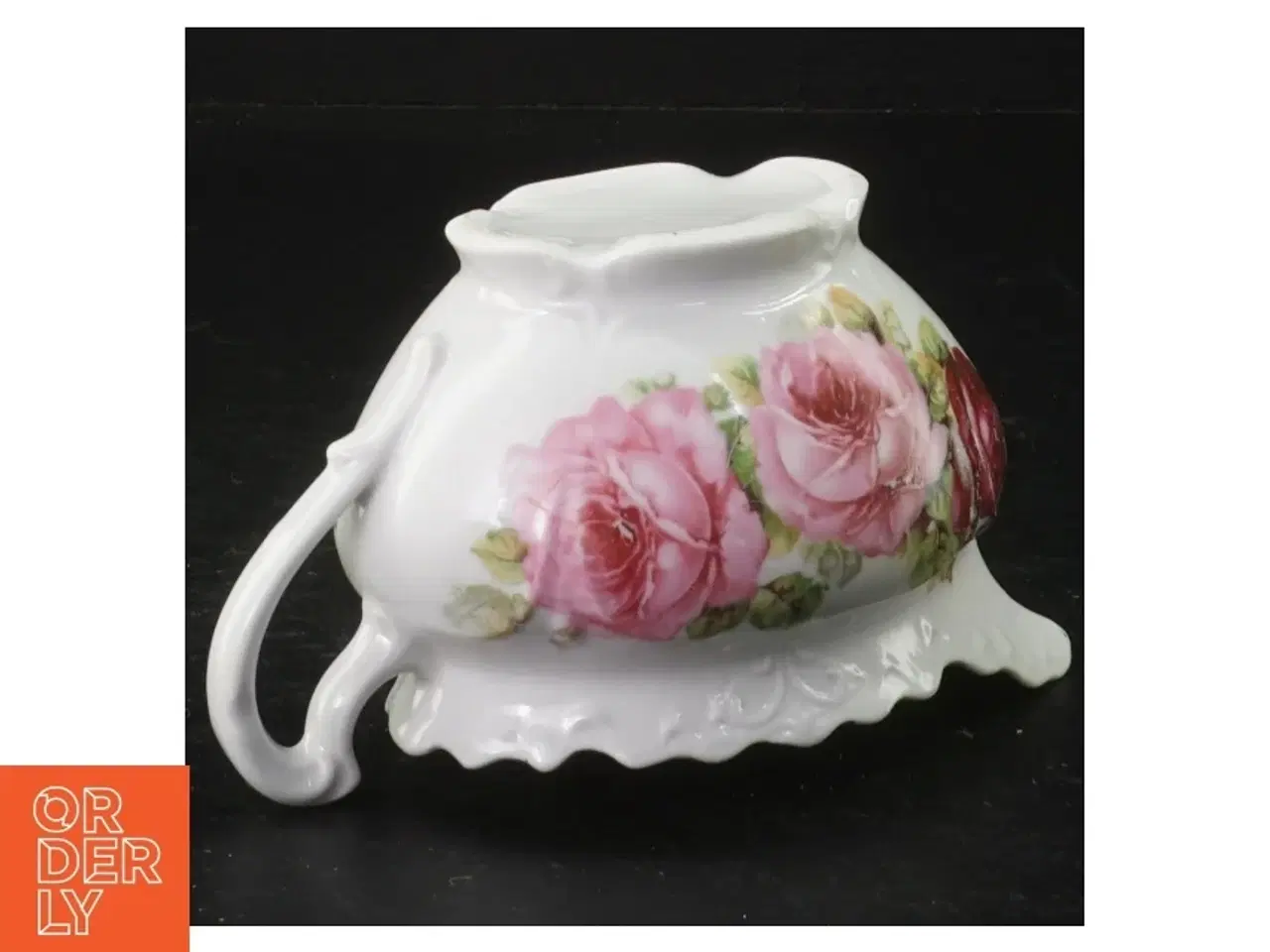 Billede 2 - Porcelæn flødekande med blomstermotiv (str. 18 x 7 cm)