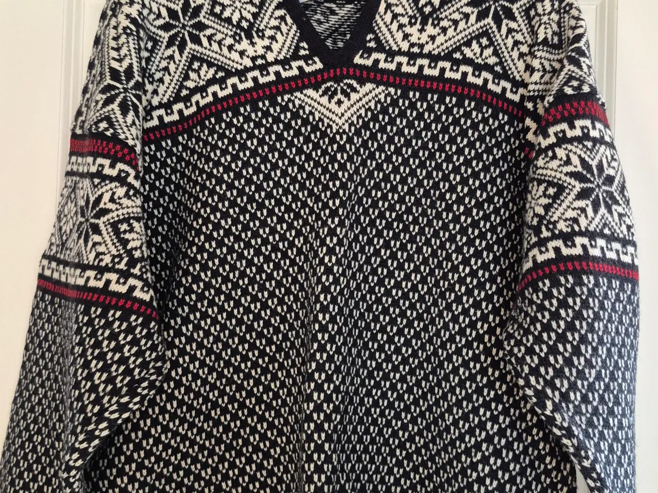 Billede 1 - Norsk striktrøje uld str. M