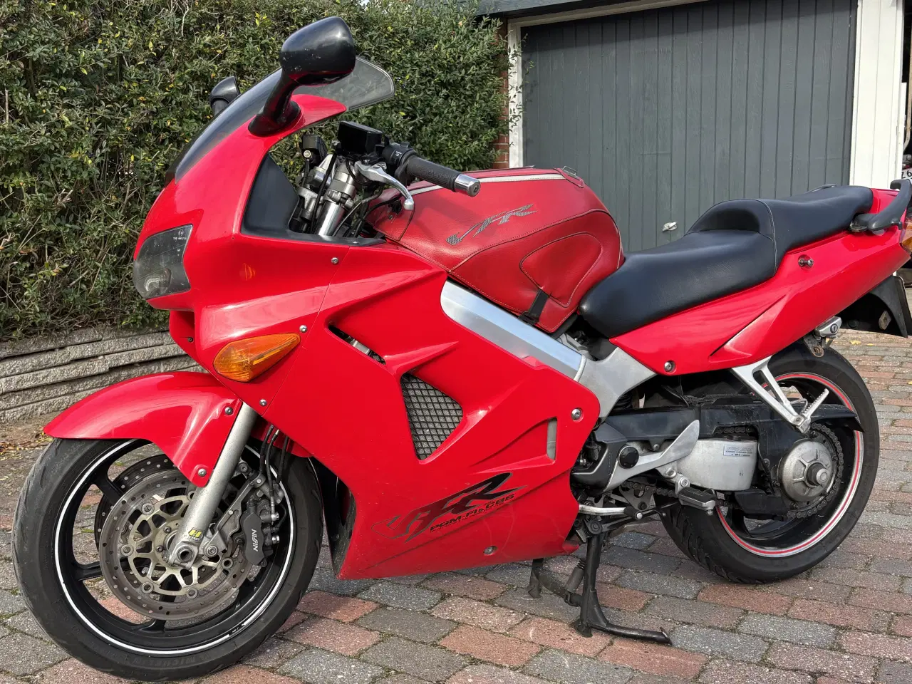 Billede 1 - VFR 800 