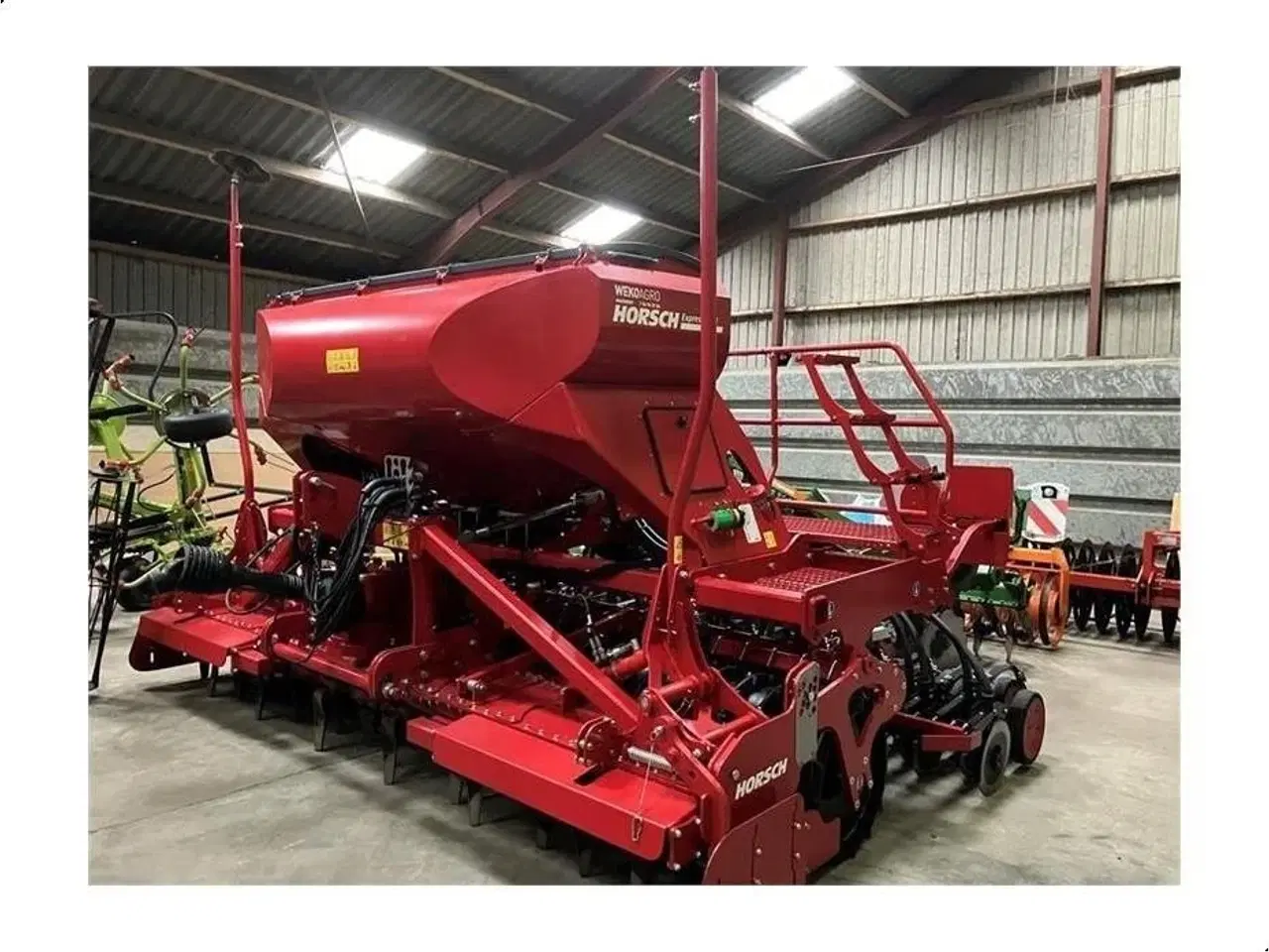 Billede 1 - - - - Horsch Express 4 KR