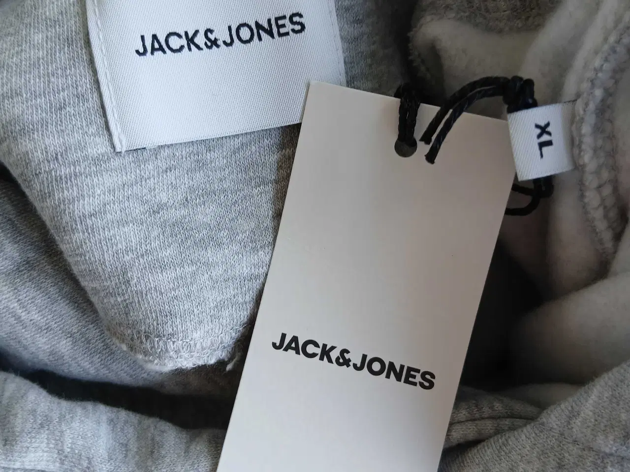 Billede 8 - Hættetrøje. Jack&Jones. XL
