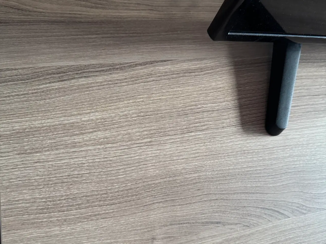 Billede 3 - Tv bord fra ikea