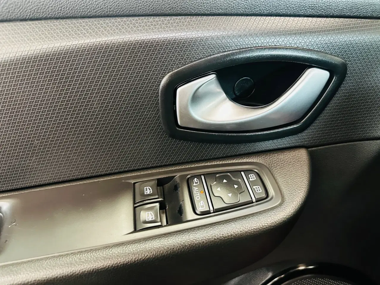 Billede 17 - Renault Clio IV 1,5 dCi 90 Zen Sport Tourer