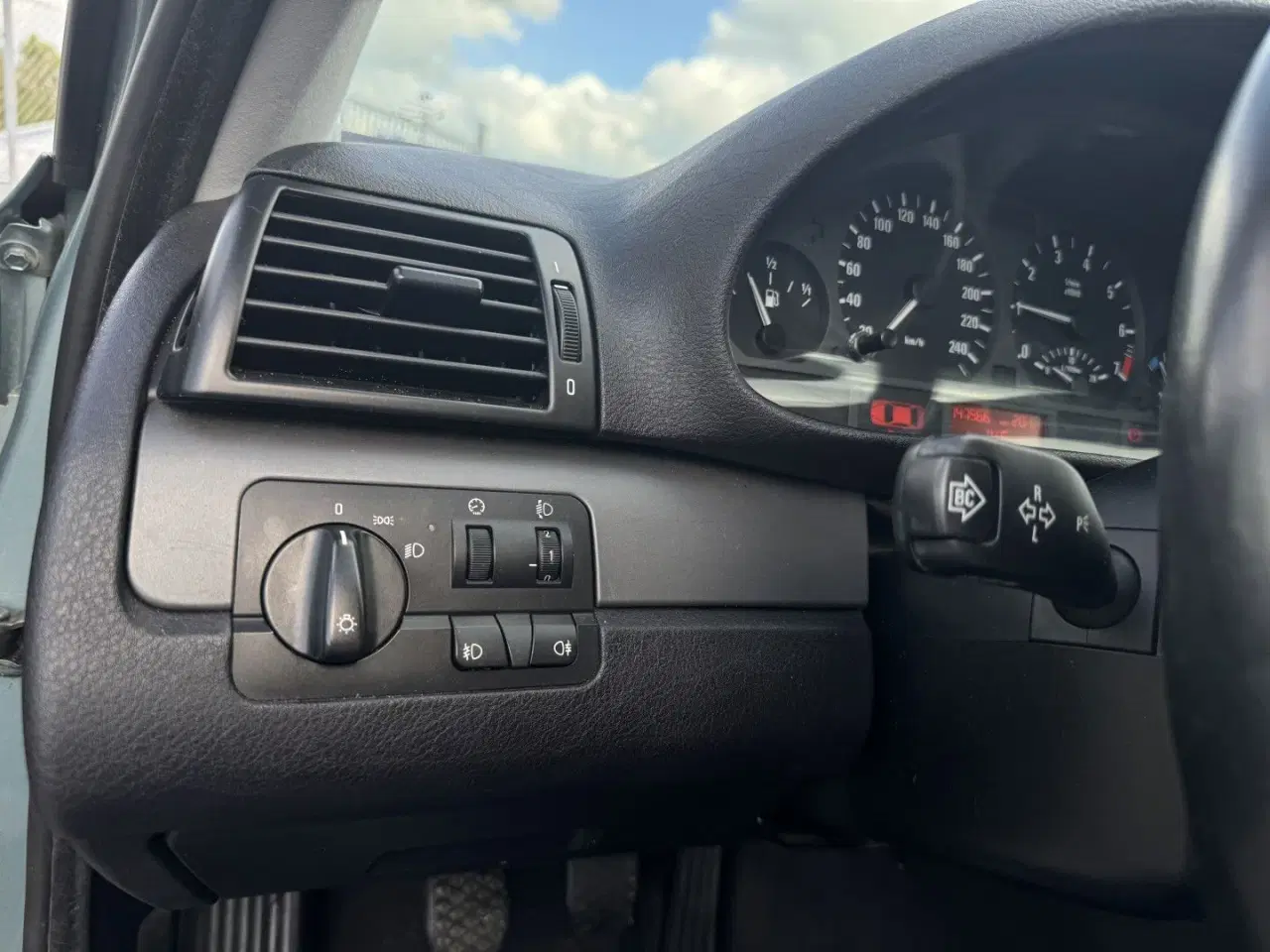 Billede 9 - BMW 318i 143HK