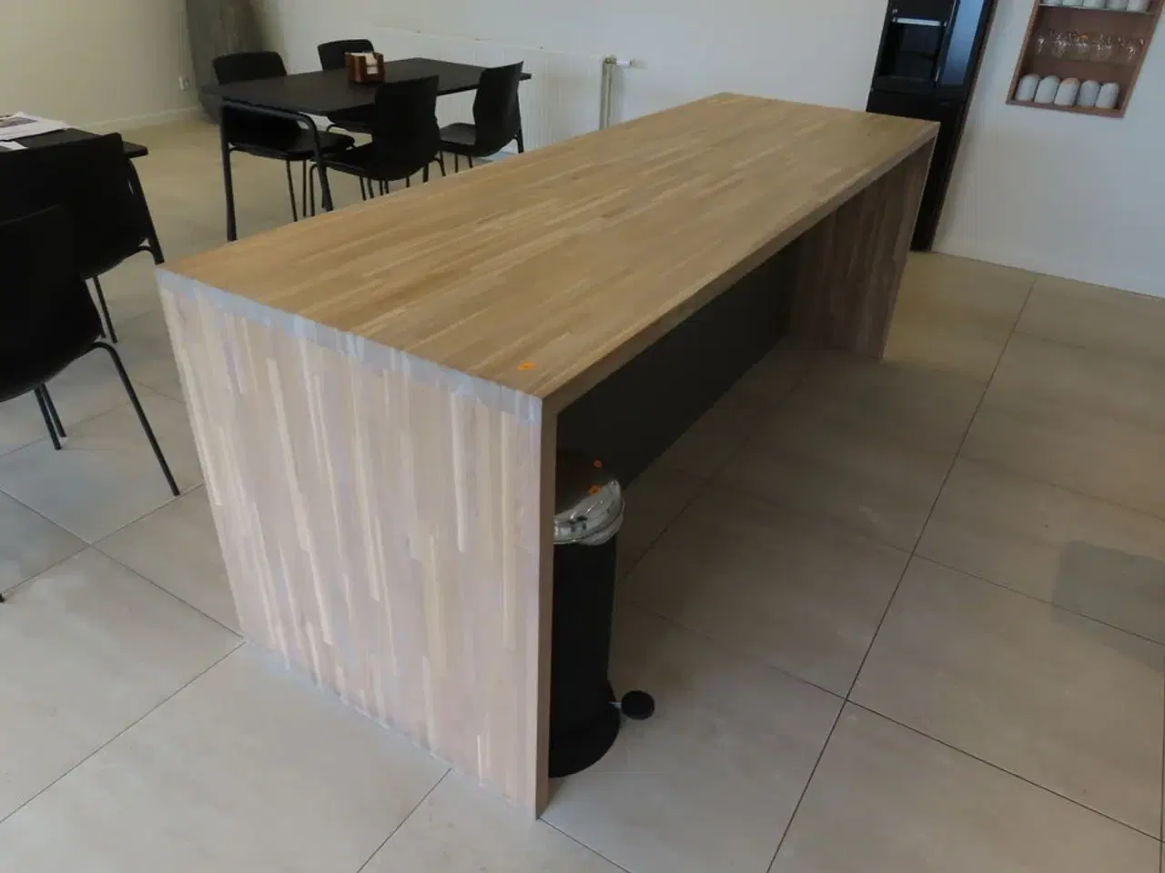 Billede 1 - Serverings/køkkenbord - 237x80 cm.