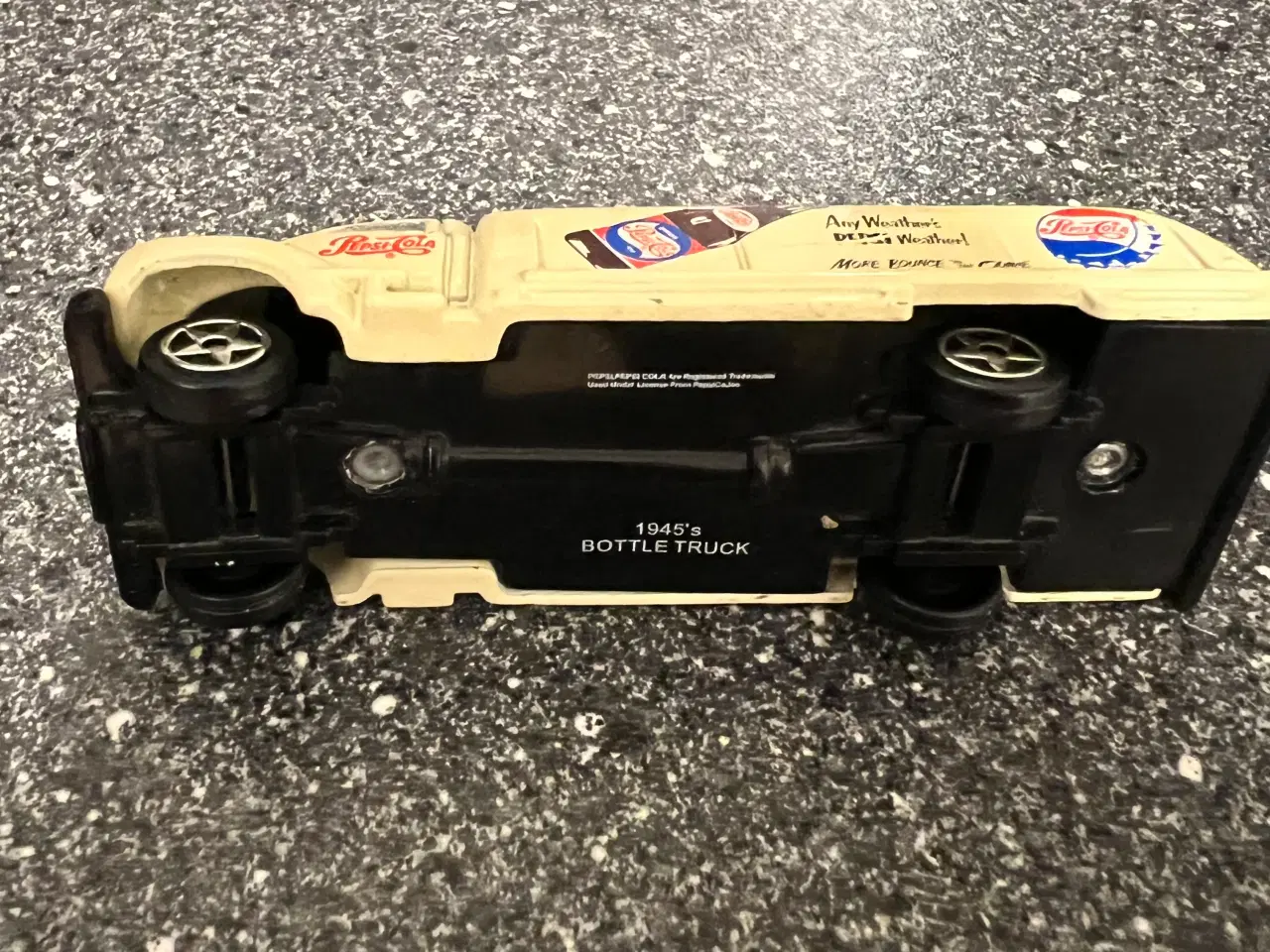 Billede 3 - Jeg Køber!!!1945 Pepsi Bottle Truck