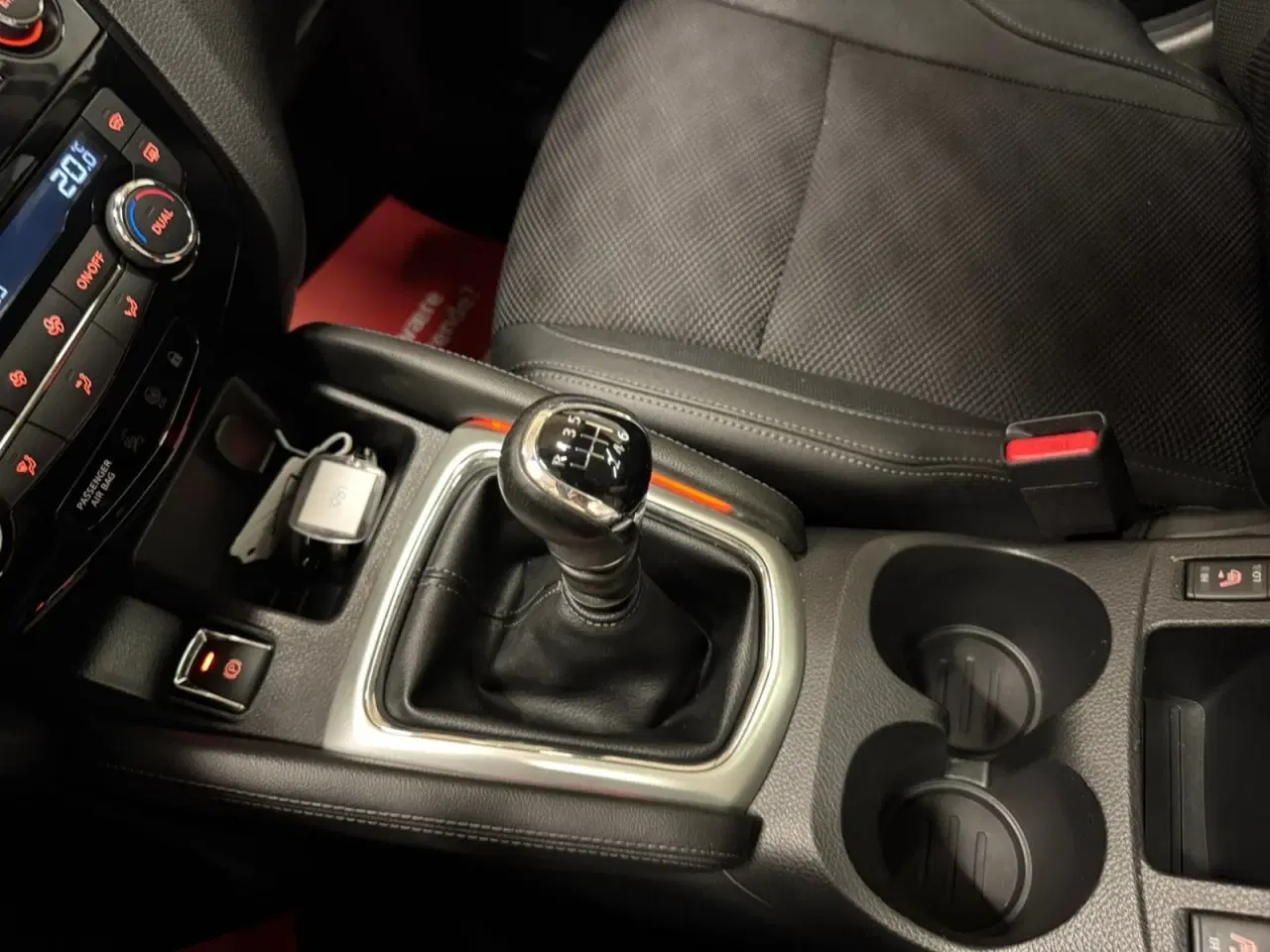 Billede 13 - Nissan Qashqai 1,2 Dig-T 115 Tekna