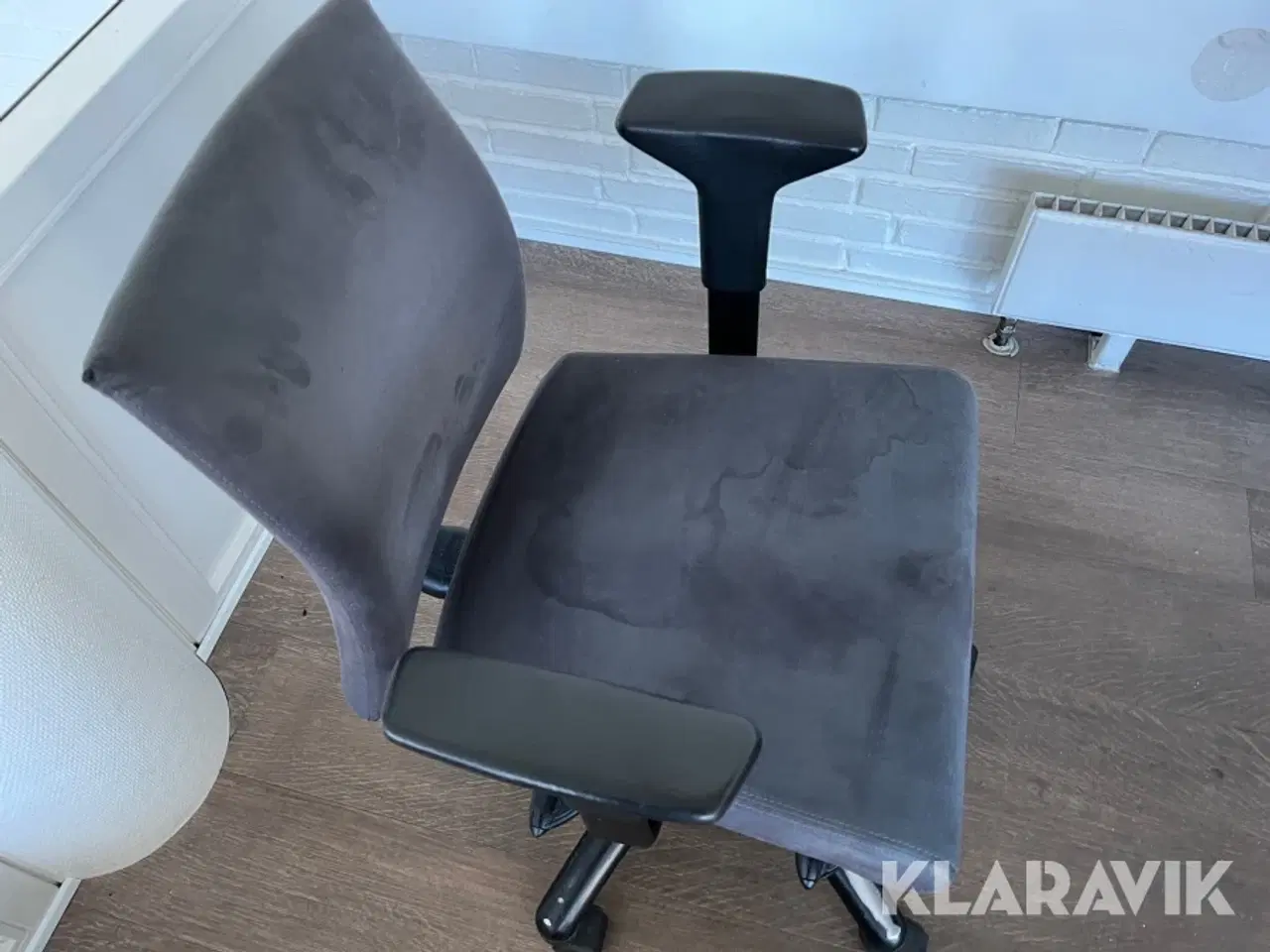 Billede 12 - Salgskontor indretning 2 styk