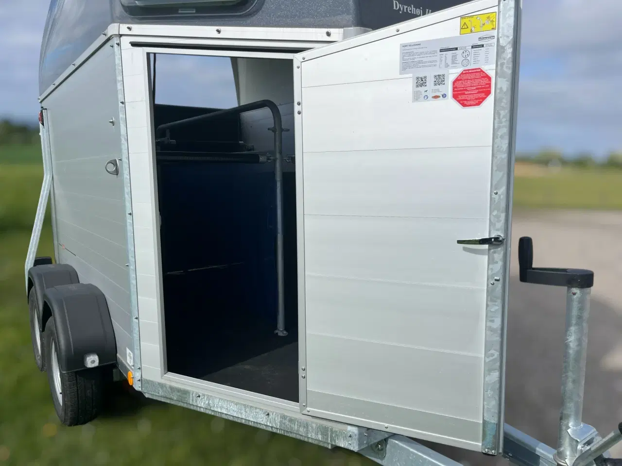 Billede 2 - Hestetrailer leje | Døgn