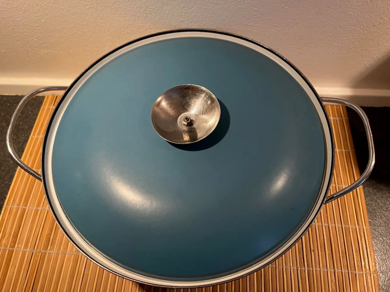 Billede 3 - Stor gryde i serien fra Cathrineholms Lotusserie