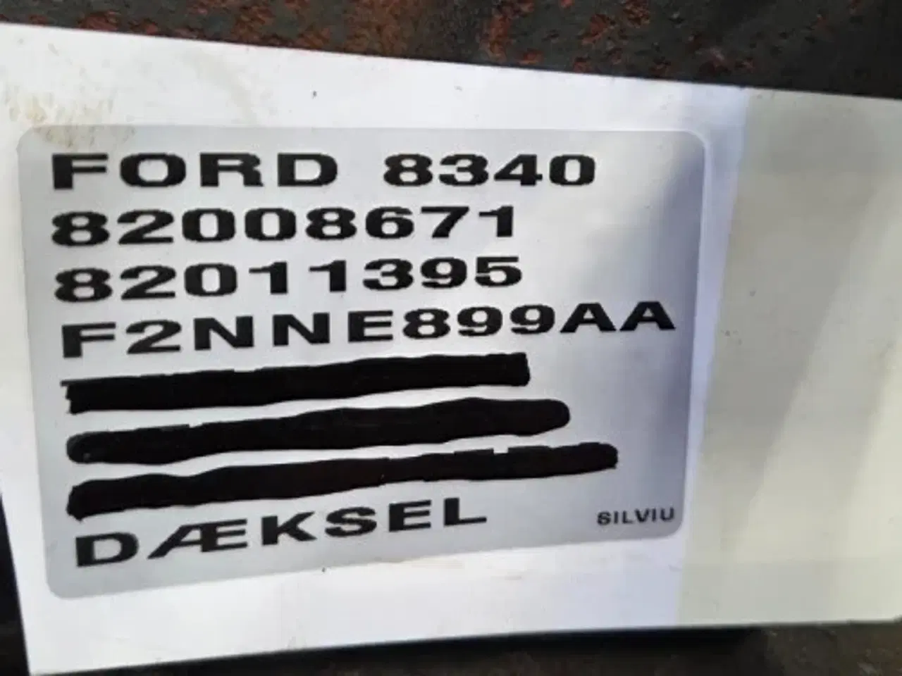 Billede 10 - Ford 8340 Dæksel 82008671