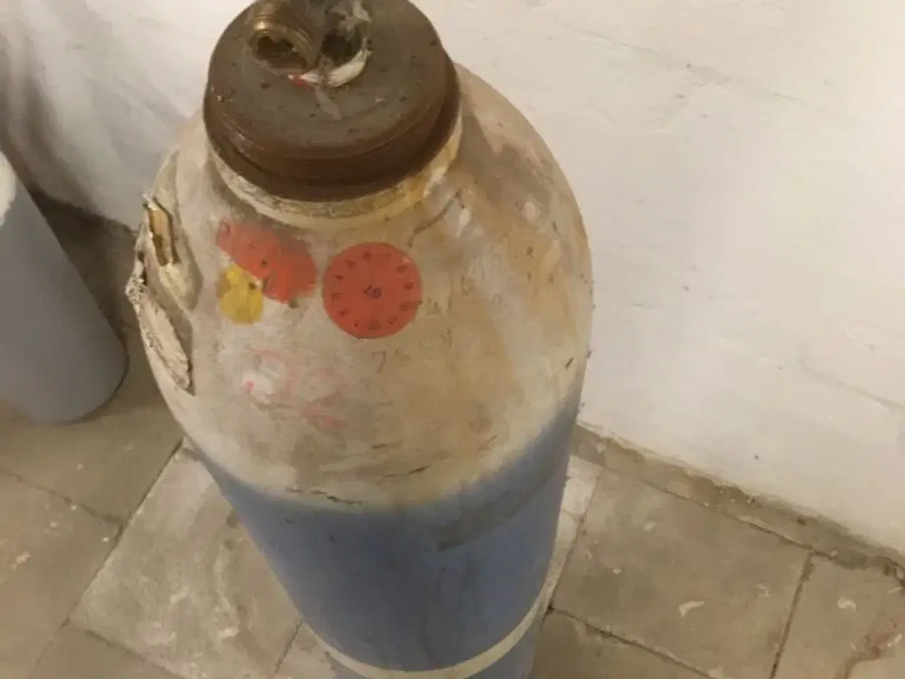 Billede 3 - Ilt og gas flasker