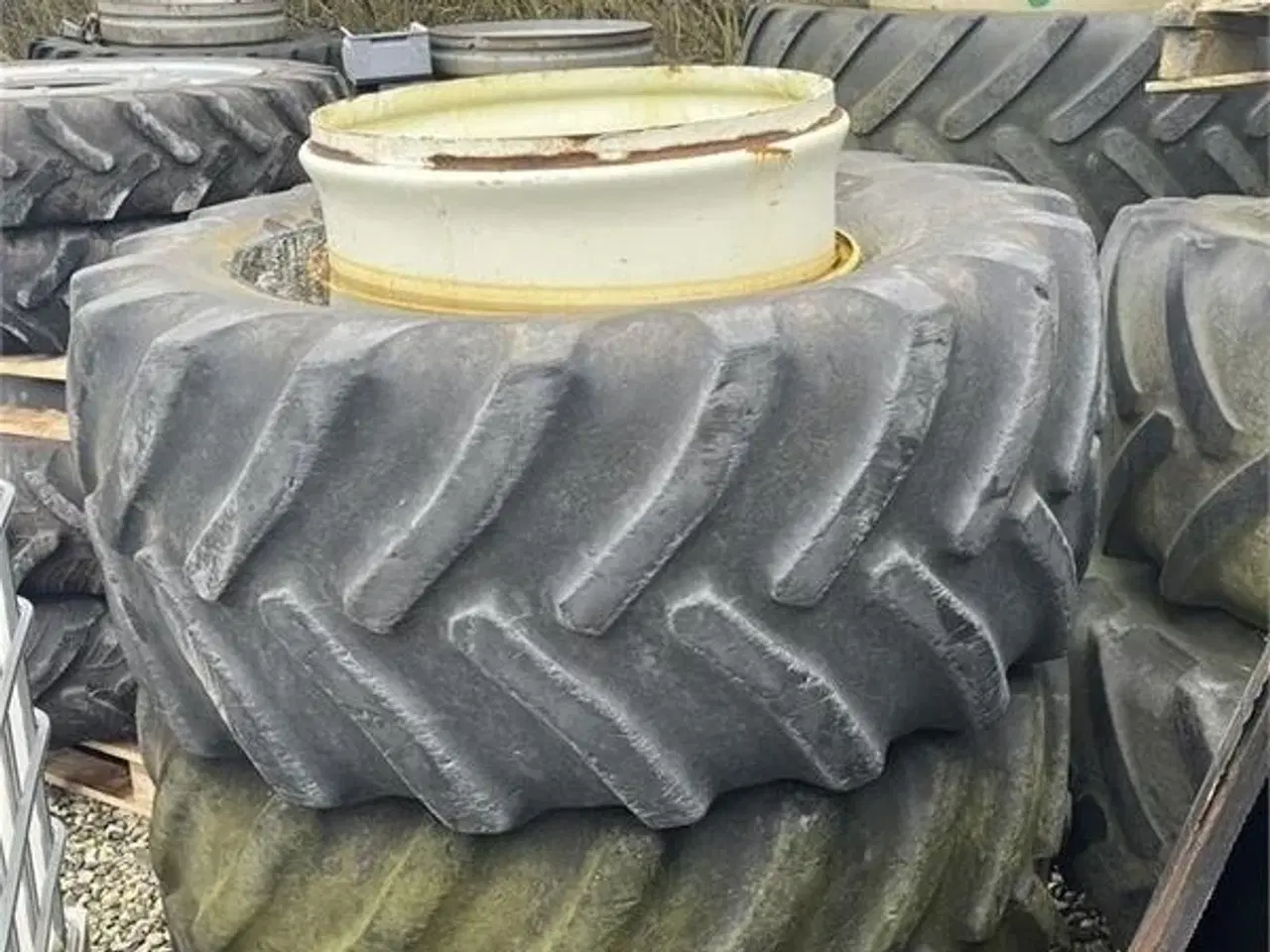 Billede 2 - Goodyear 600/65-28