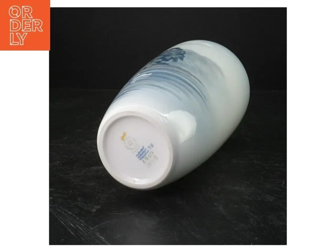Billede 2 - Porcelænsvase med Gåsetårnet fra Royal Copenhagen (str. 23 x 12 cm)