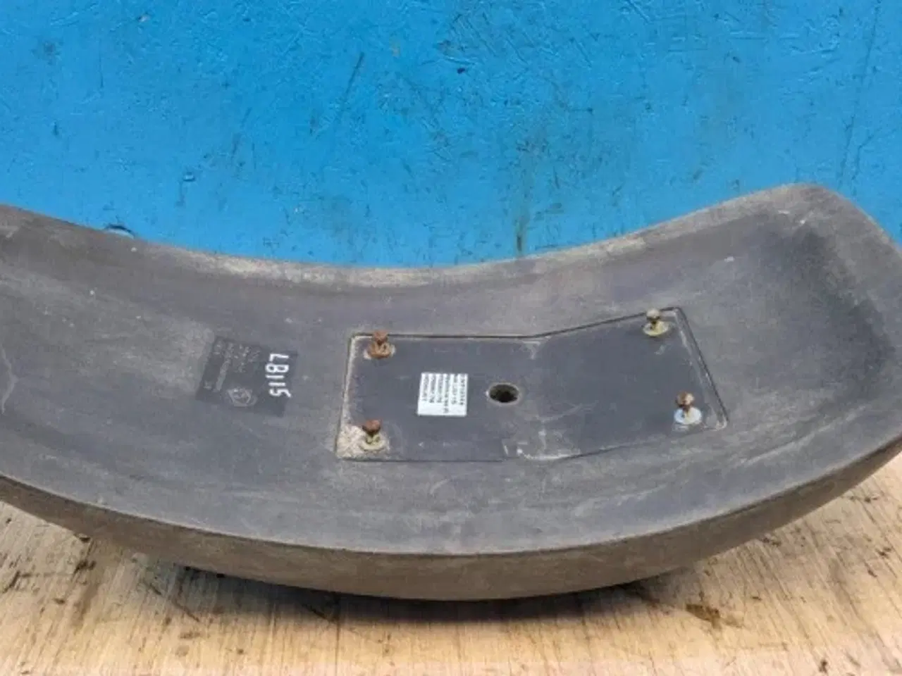 Billede 2 - New Holland LB115 Hjulskærm R. 85806175