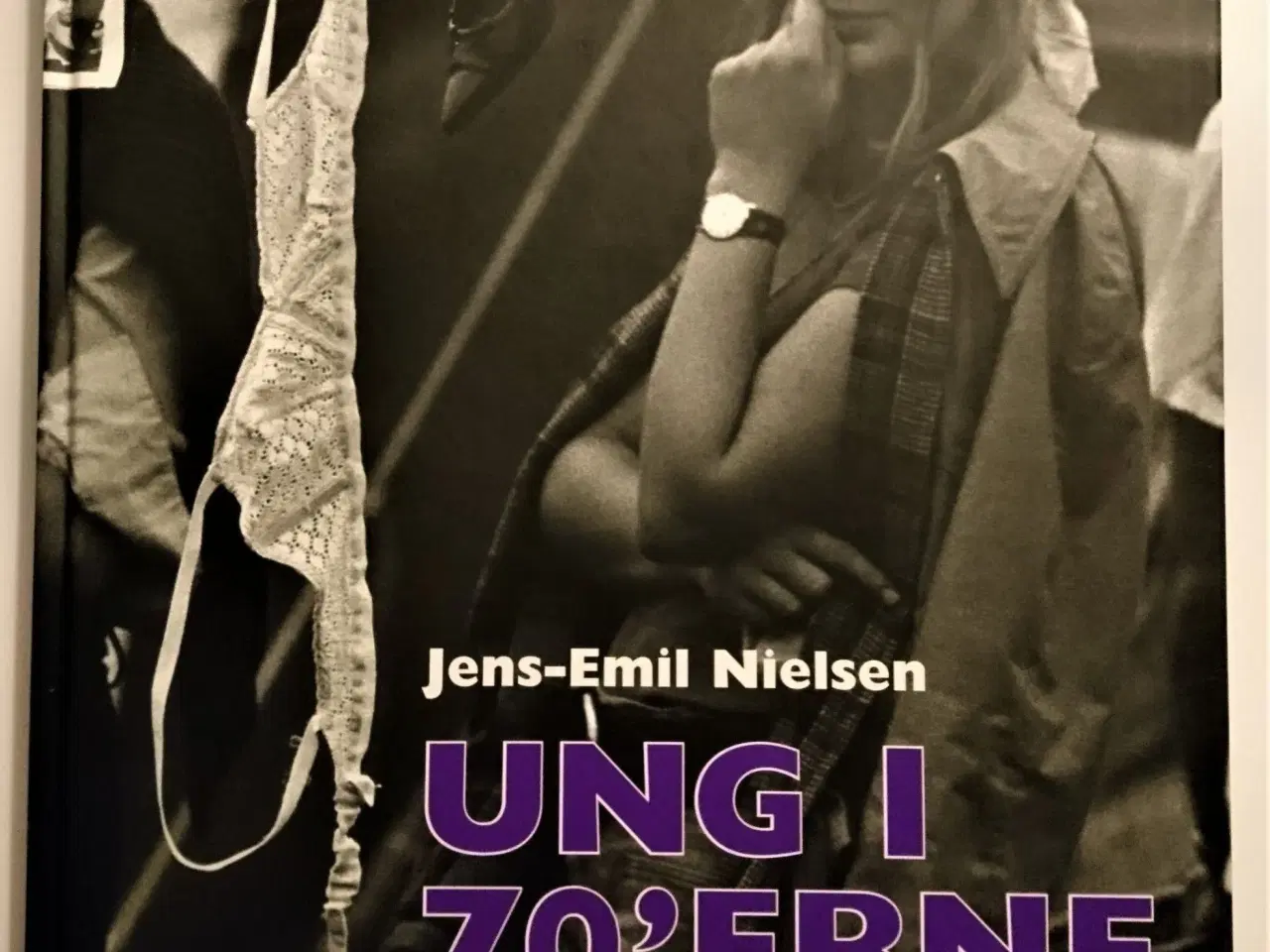 Billede 1 - Ung i 70'erne. Af Jens-Emil Nielsen