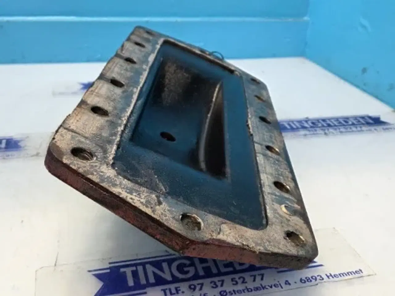 Billede 6 - Case 2388  Dæksel  135286A1