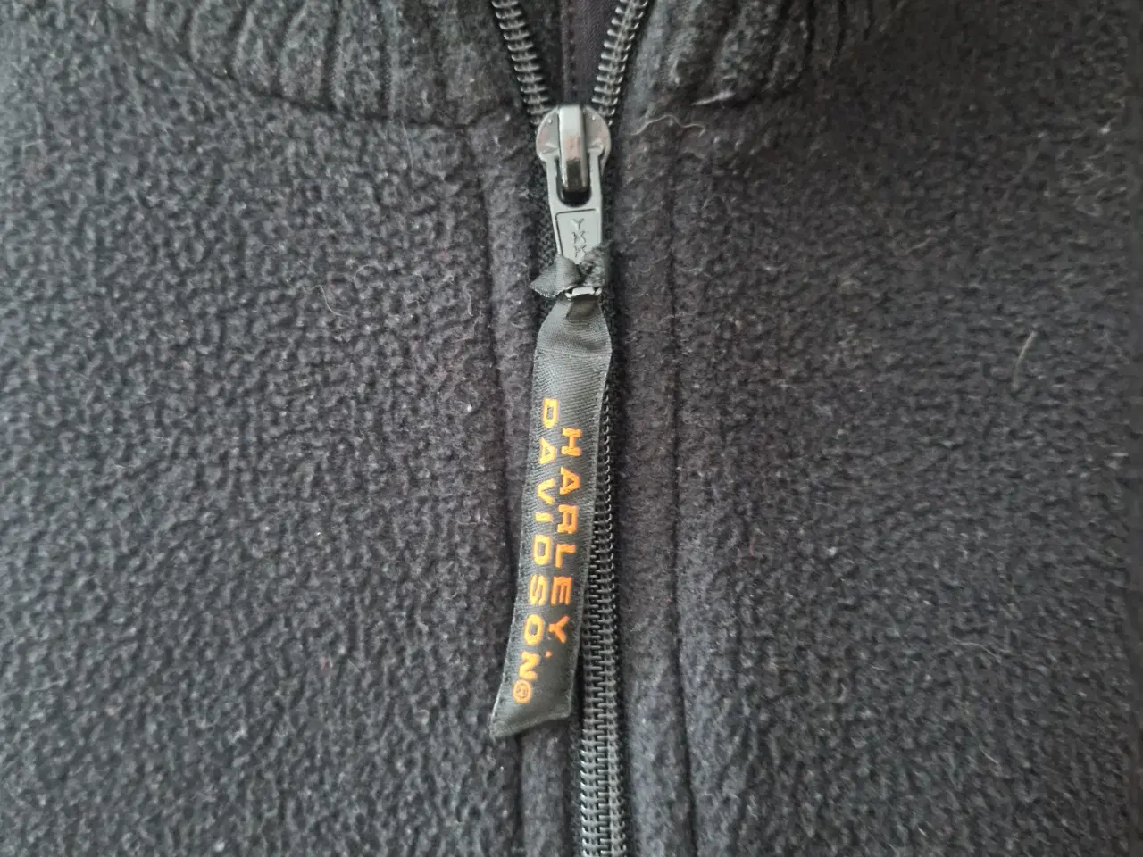 Billede 4 - Harley-Davidson fleece trøje med lynlås 