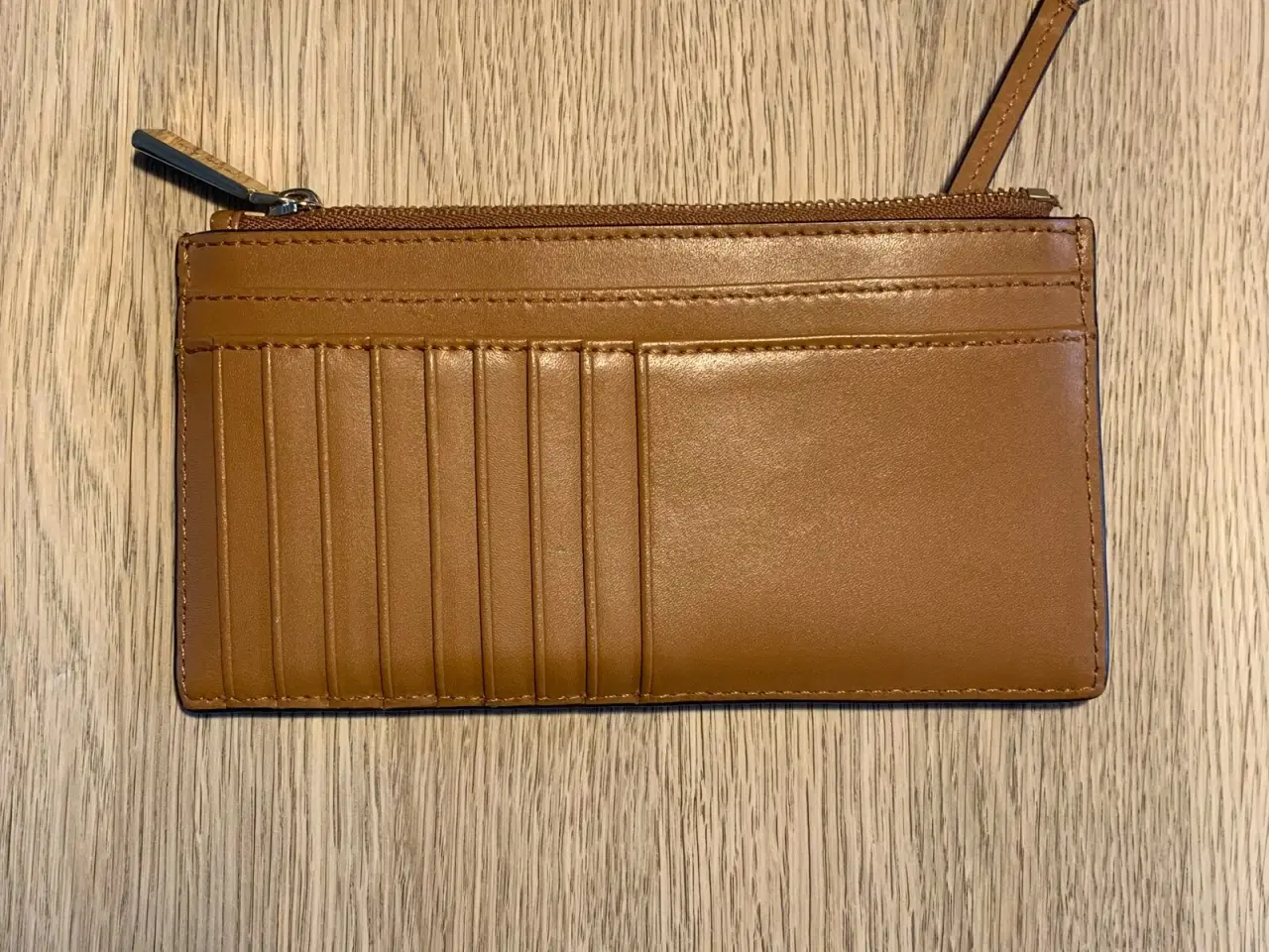 Billede 2 - Michael Kors læderpung i læder