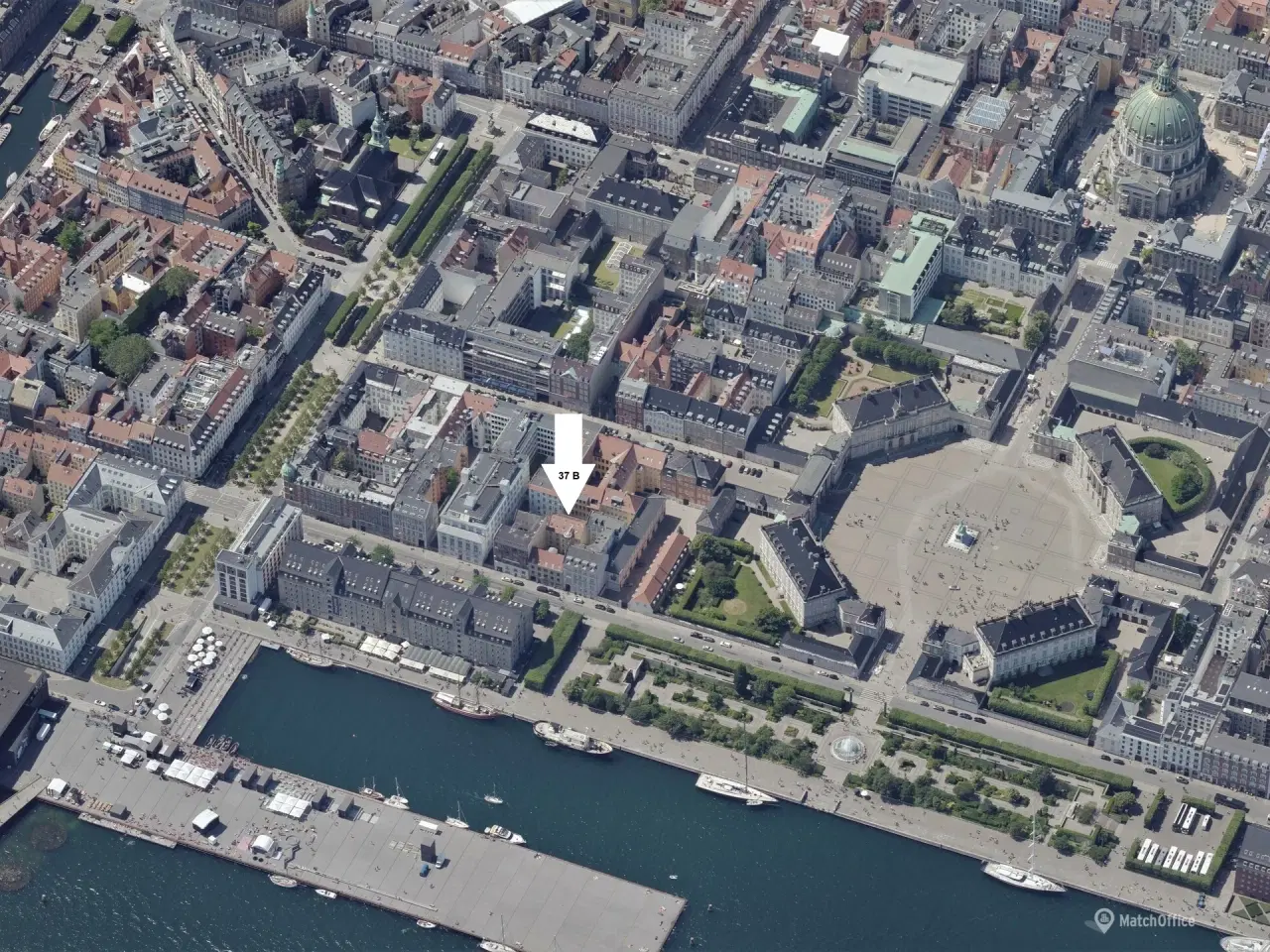 Billede 3 - Et unikt lejemål med atmosfære og suveræn beliggenhed midt i Frederiksstaden.