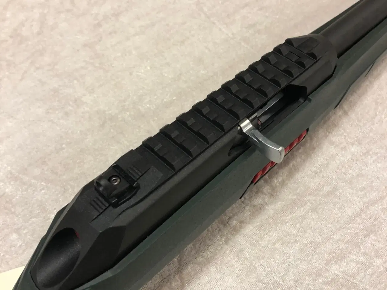 Billede 5 - Winchester Wildcat Stealth Halvautomat