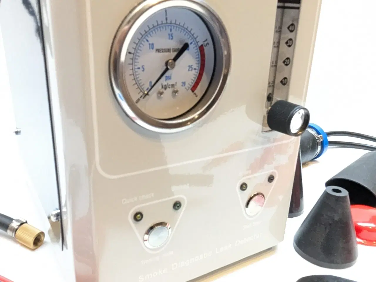 Billede 7 - Lækagedetektor med røg og trykindikator fra Bulldog Tools.