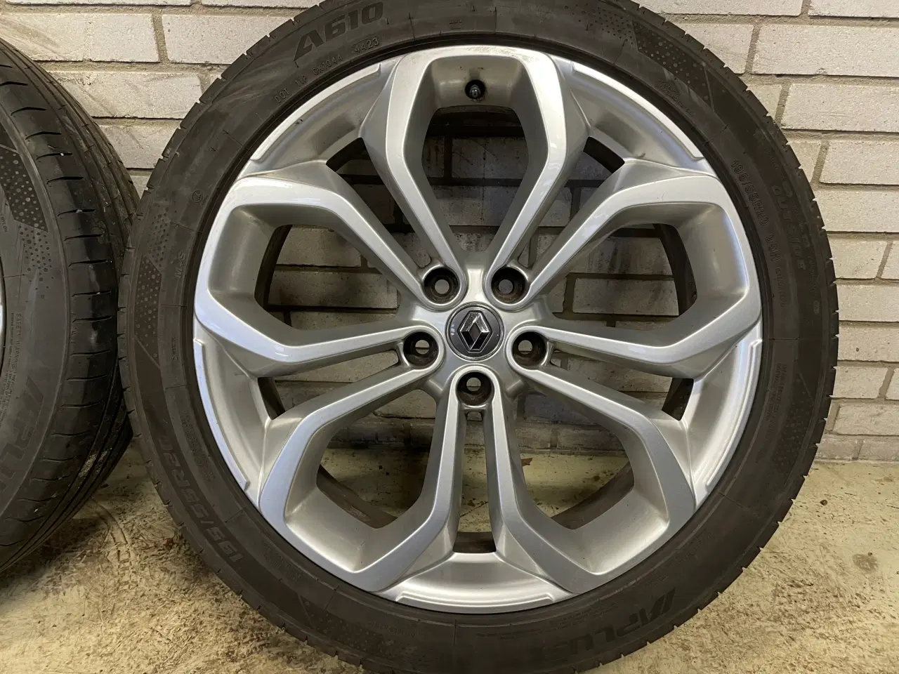 Billede 4 - 20 Renault Scenic 195/55r20 Ref.141 sommer