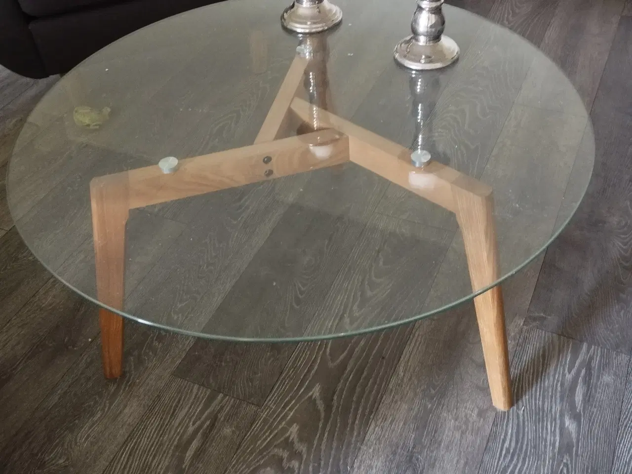 Billede 1 - Pænt rundt sofa bord i glas.