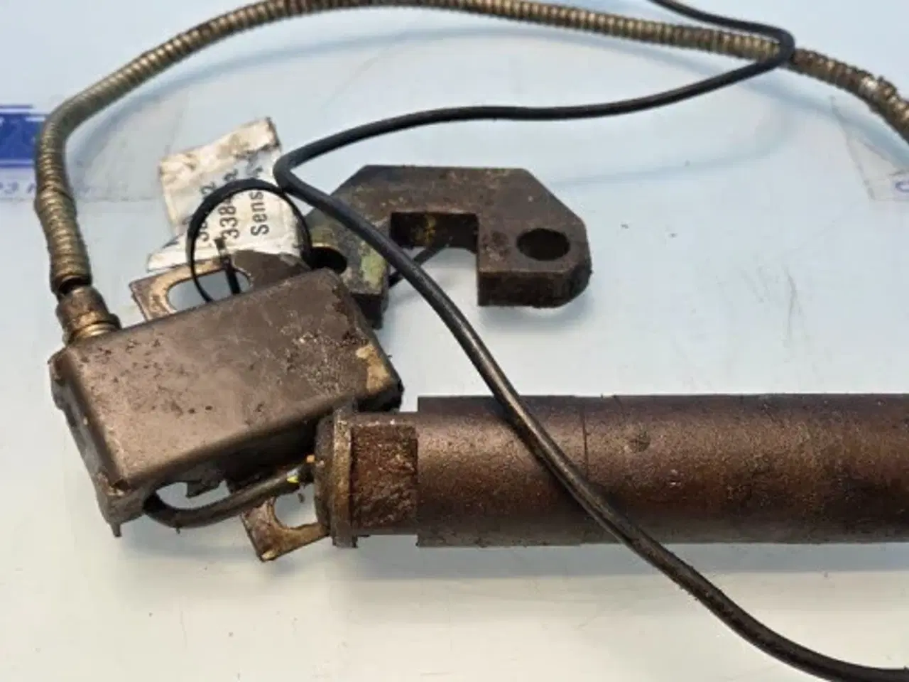 Billede 10 - Massey Ferguson 3060 Sensor Pin 3382356M2