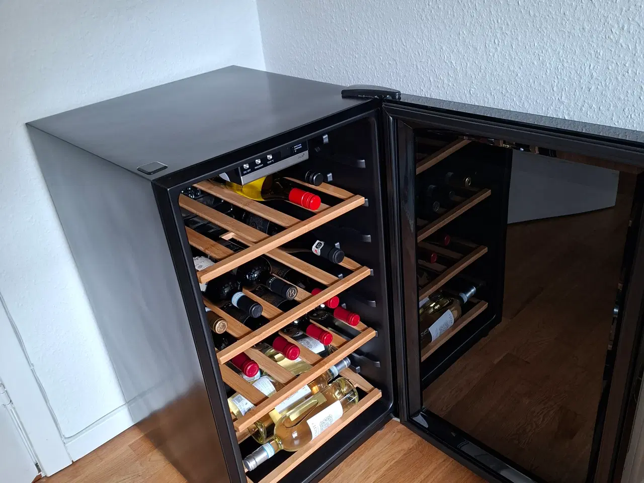 Billede 2 - Vinkøleskab