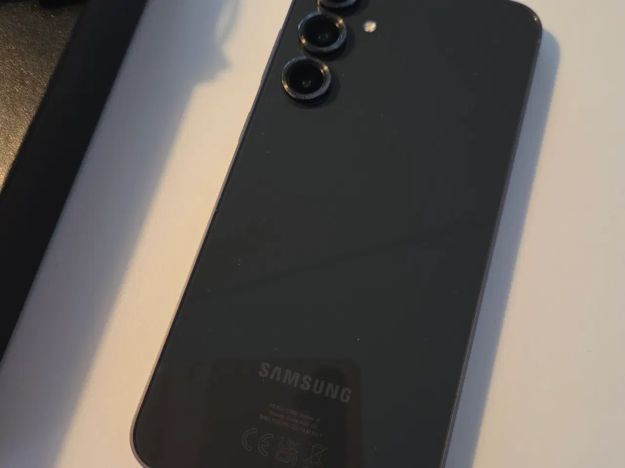 Billede 3 - Samsung Galaxy S23 FE