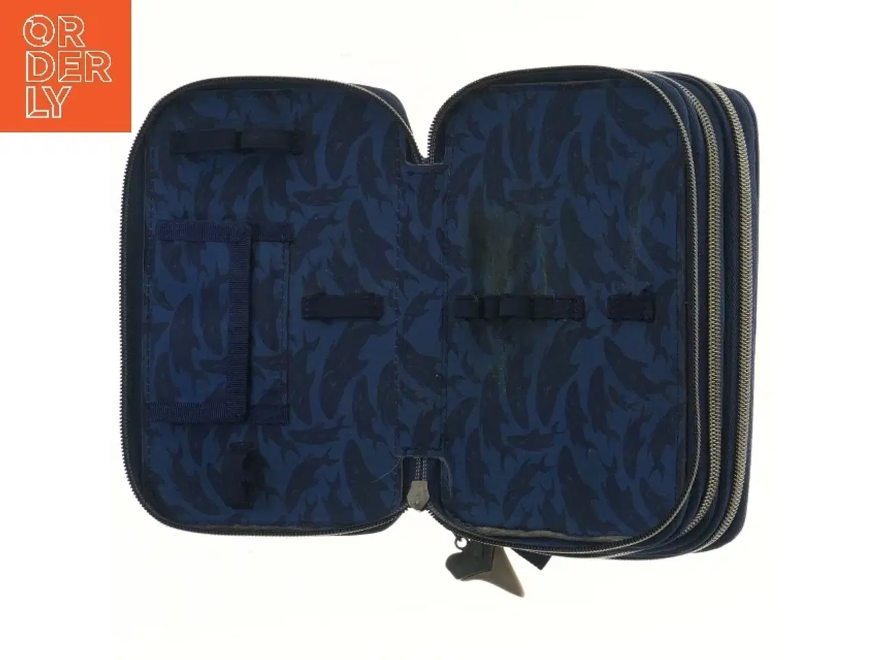 Billede 5 - 3-rums Penalhus med hajmotiv og LED