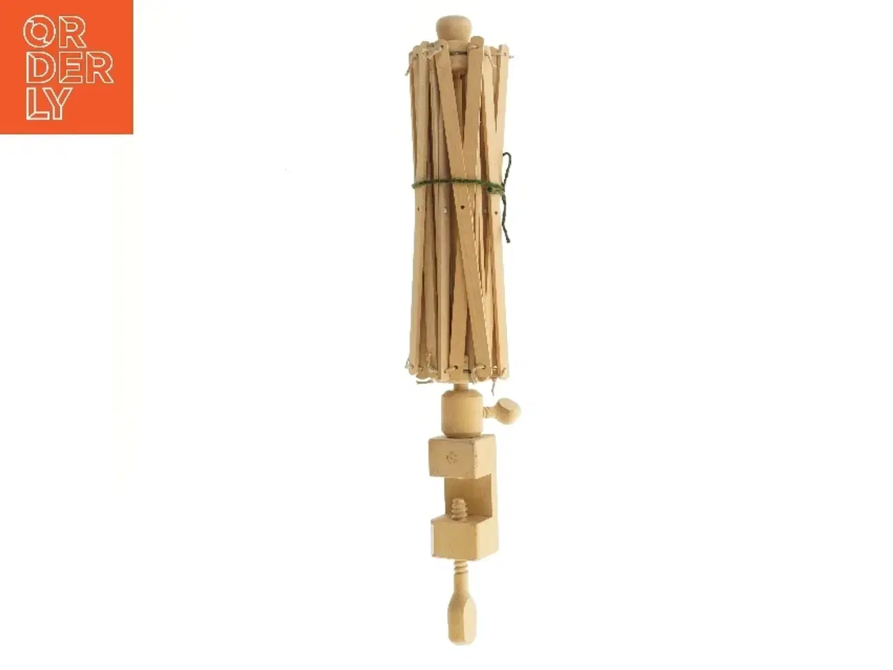Billede 1 - Træ garnvinde (str. 67 cm)