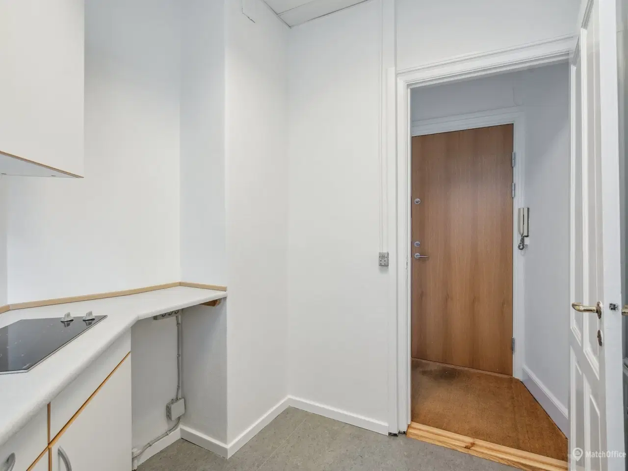 Billede 16 - Lyst, herskabeligt erhvervslejemål