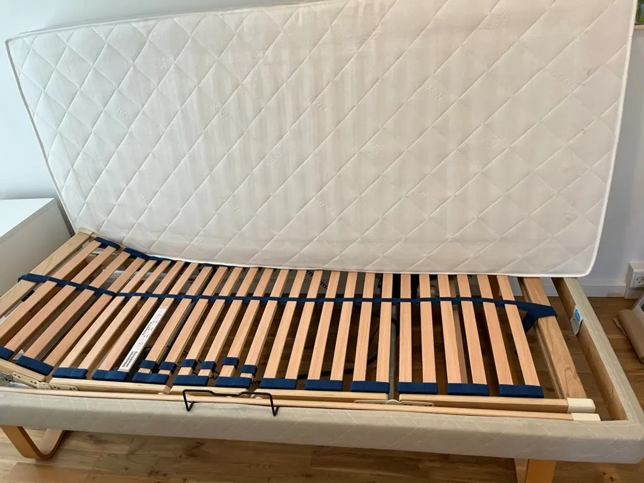 Billede 2 - Elevations Seng JENSEN 90x200 cm