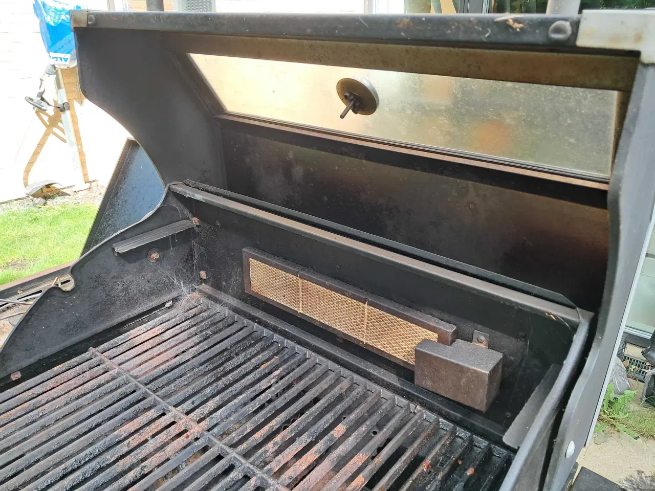 Billede 19 - Grill m 5 brændere