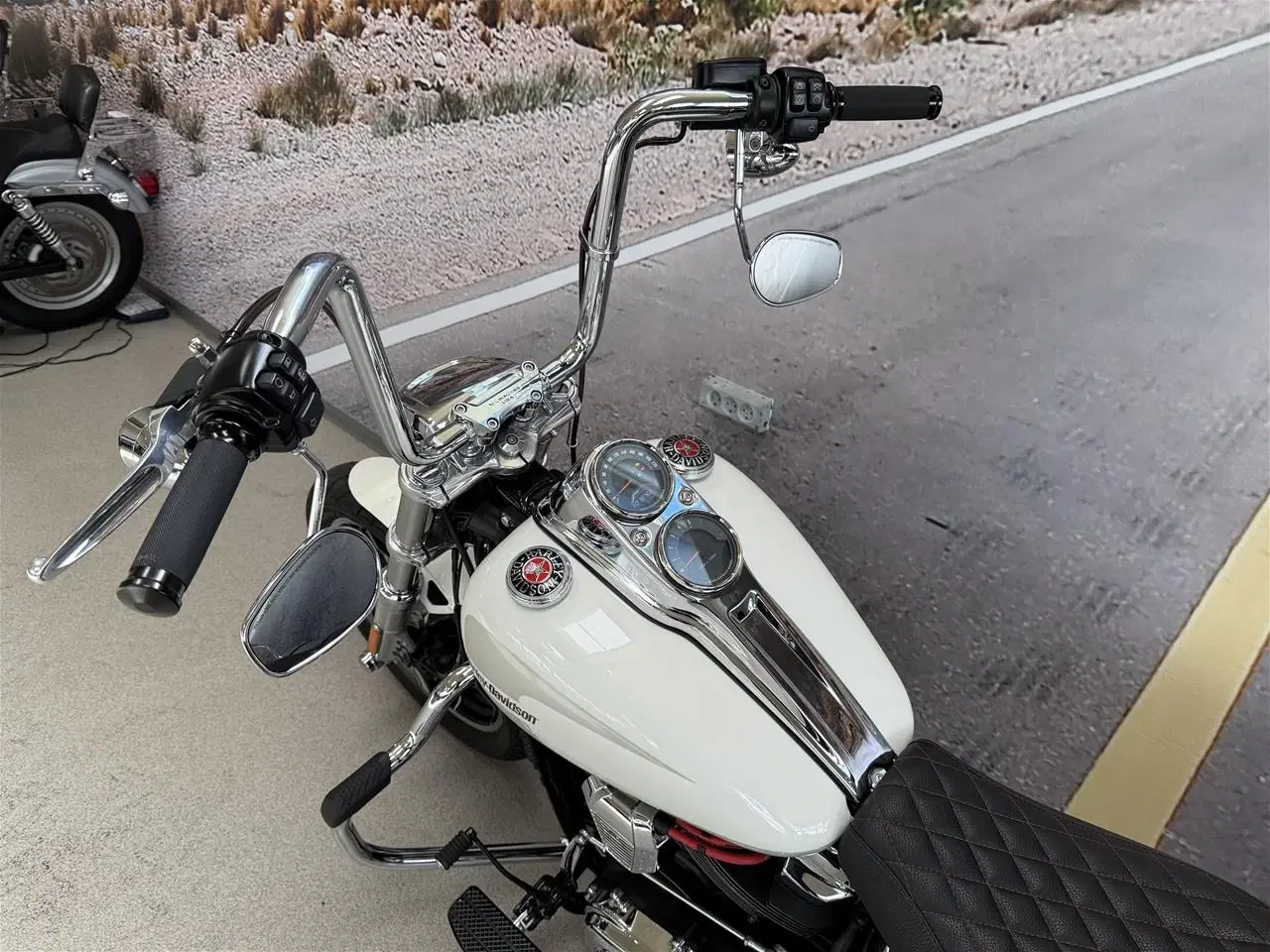 Billede 23 - Harley-Davidson FXLR Low Rider 107"